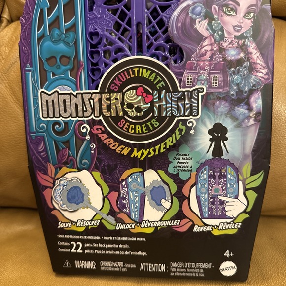 Monster High Skulltimate Secrets Garden Mysteries TWYLA Fashion Doll Halloween - Picture 3 of 8